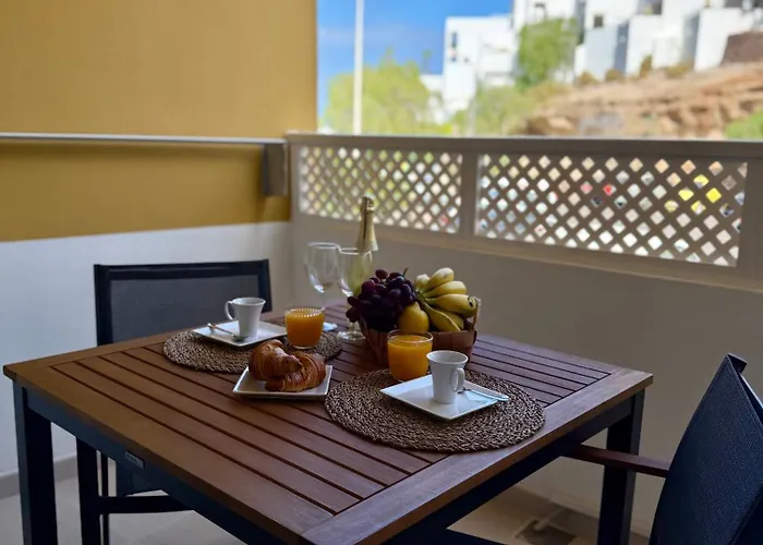 Cozy Seaside 107-9 In Orlando Διαμέρισμα *